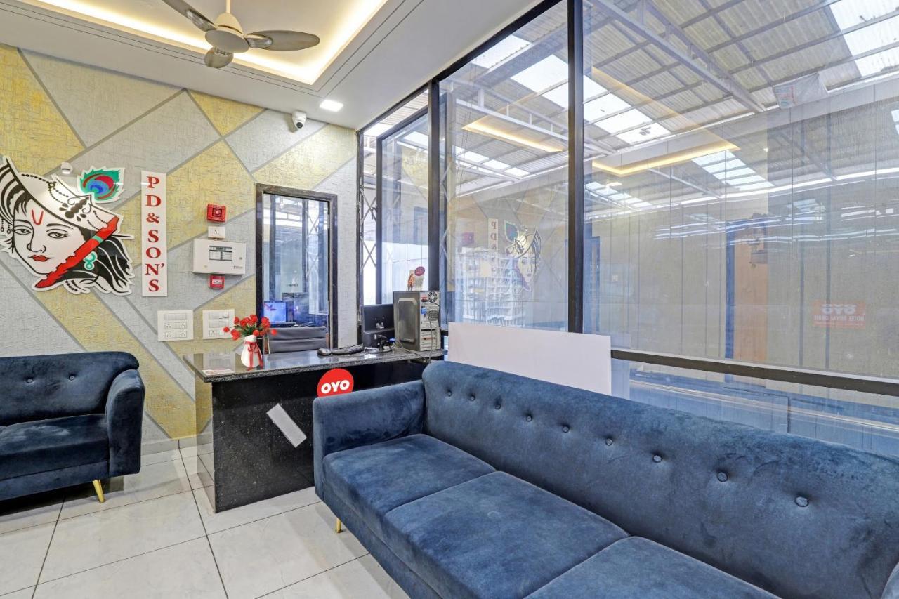 Hotel O Royal Orbit สุรัต ภายนอก รูปภาพ